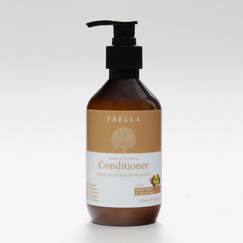 Sulfate Free Conditioner with Triphala Herbal Oil 320ml