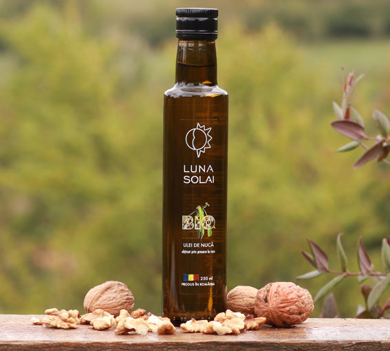Organic Walnut oil, Luna Solai pressed cold